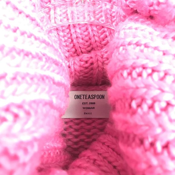 🍎 One Teaspoon Oversized Pullover Sweater Small - Picture 2 of 8